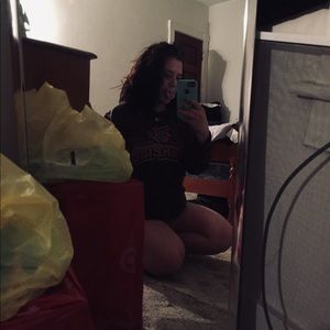 Meet your Posher, Hhaley